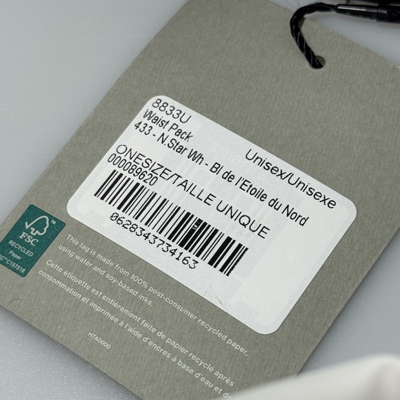 Canada Goose White Waist Belt Bag Crossbody - Picture 9 of 9